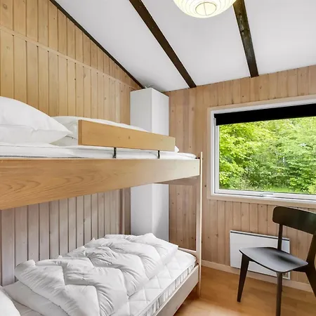 Julika - 560m From The Sea By Interhome *