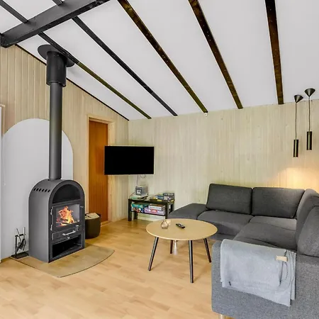 Julika - 560m From The Sea By Interhome Feriehus *